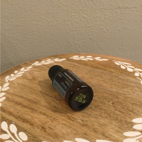 DoTERRA AromaTouch Massage Blend Essential Oil - Picture 2 of 3